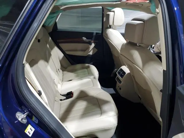 2024 AUDI Q5 PREMIUM 40  