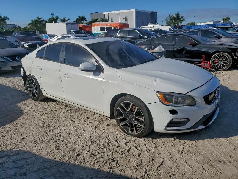 2017 VOLVO S60 DYNAMIC  