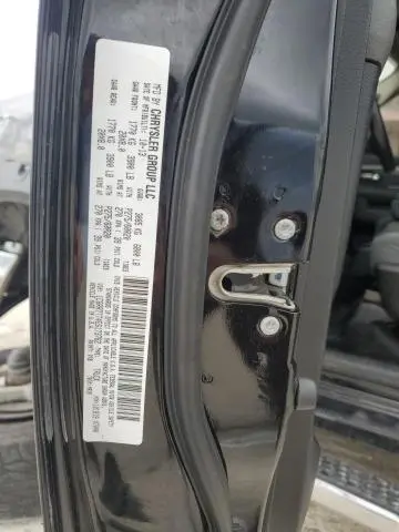 2014 RAM 1500 SLT  
