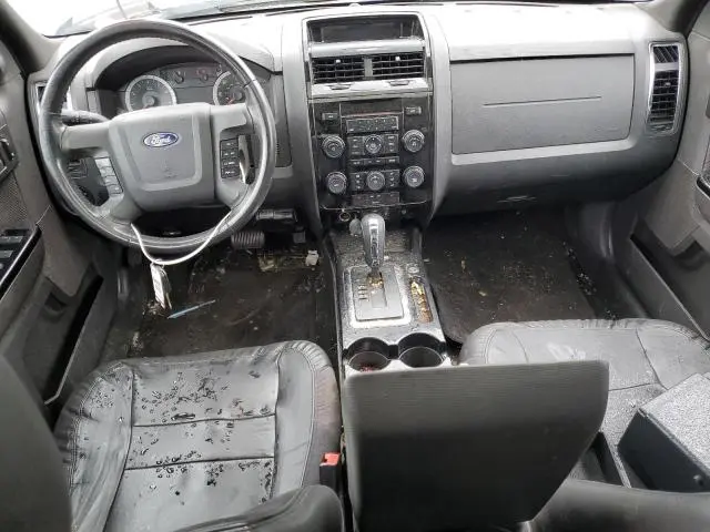 2011 FORD ESCAPE LIMITED  