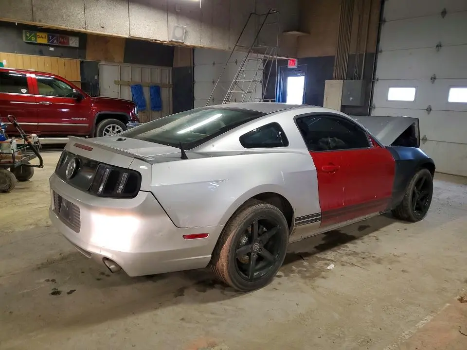 2013 FORD MUSTANG   