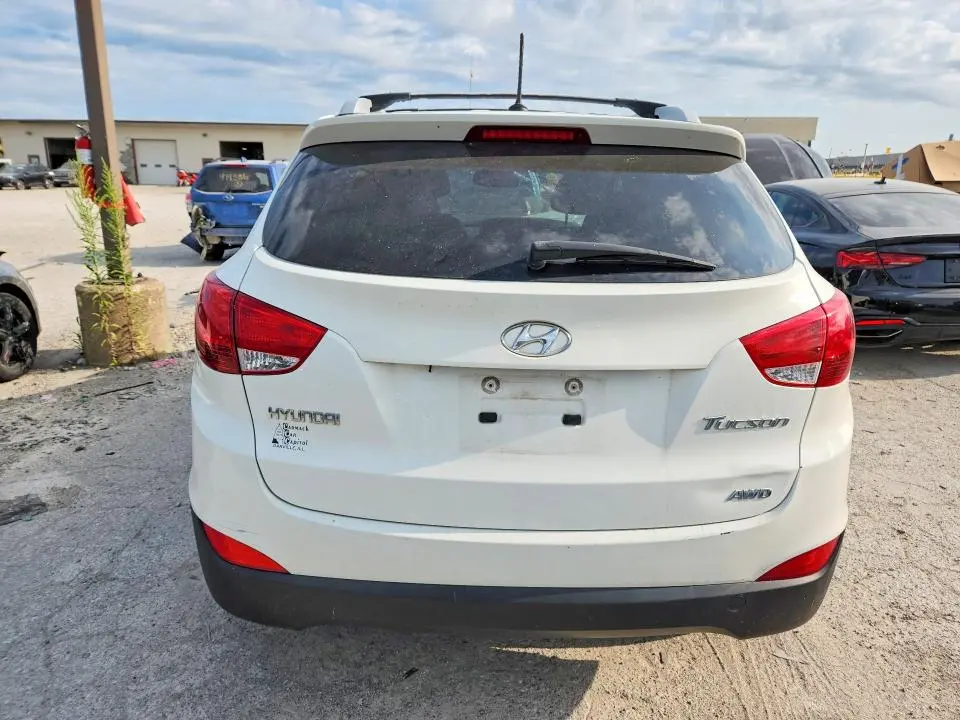 2012 HYUNDAI TUCSON GLS  