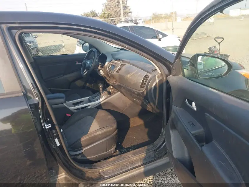 2016 KIA SPORTAGE LX