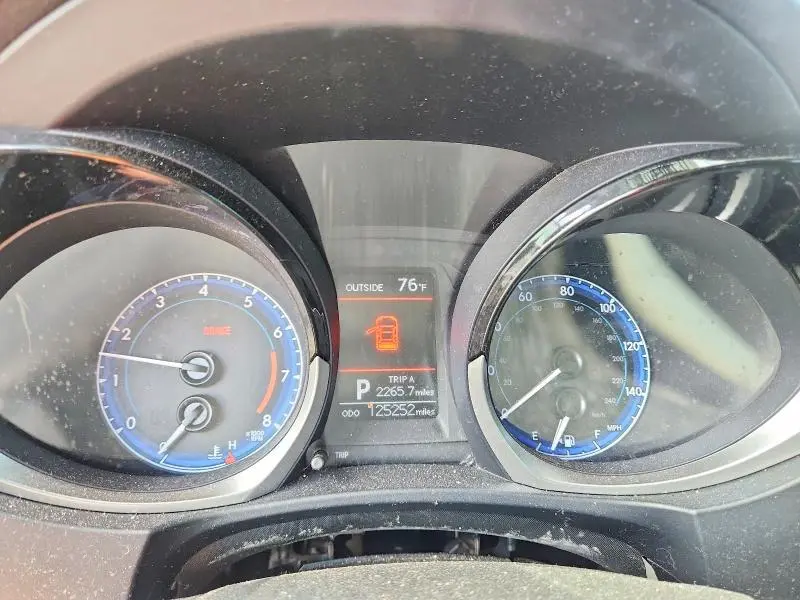 2014 TOYOTA COROLLA S PLUS  