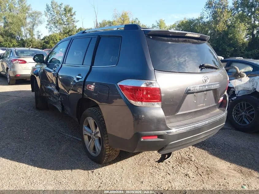 2013 TOYOTA HIGHLANDER LIMITED V6