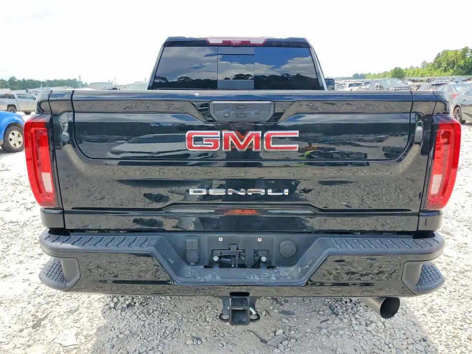 2020 GMC SIERRA K2500 DENALI  