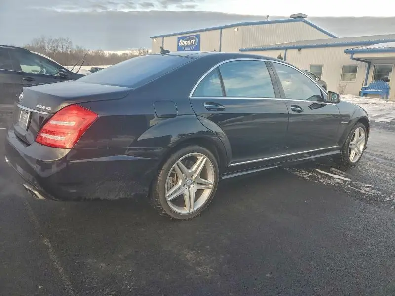 2011 MERCEDES-BENZ S 63 AMG  