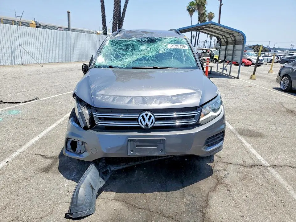2015 VOLKSWAGEN TIGUAN S  