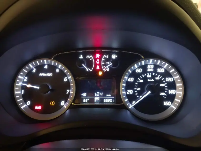 2015 NISSAN SENTRA SR