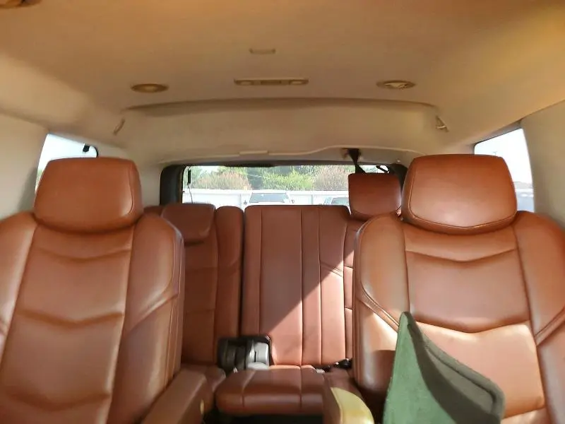 2016 CADILLAC ESCALADE LUXURY  