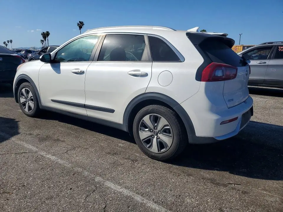 2017 KIA NIRO LX  