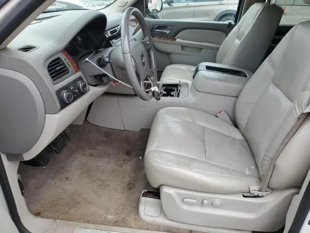 2011 CHEVROLET SUBURBAN K1500 LTZ  