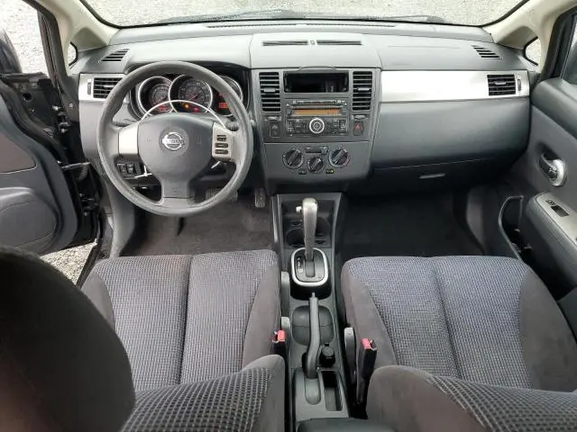 2011 NISSAN VERSA S  