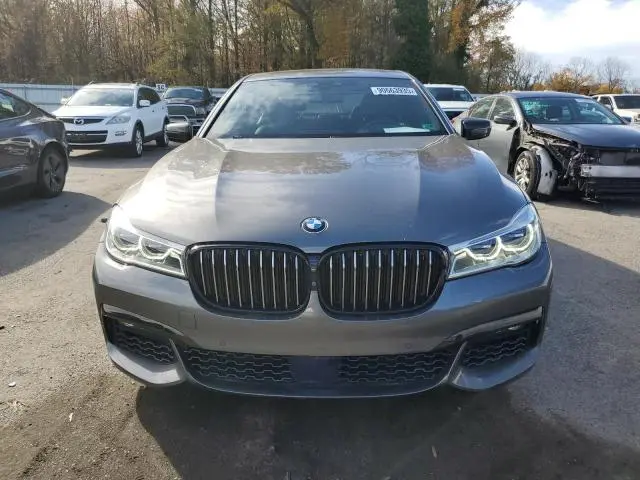 2018 BMW 750 XI  
