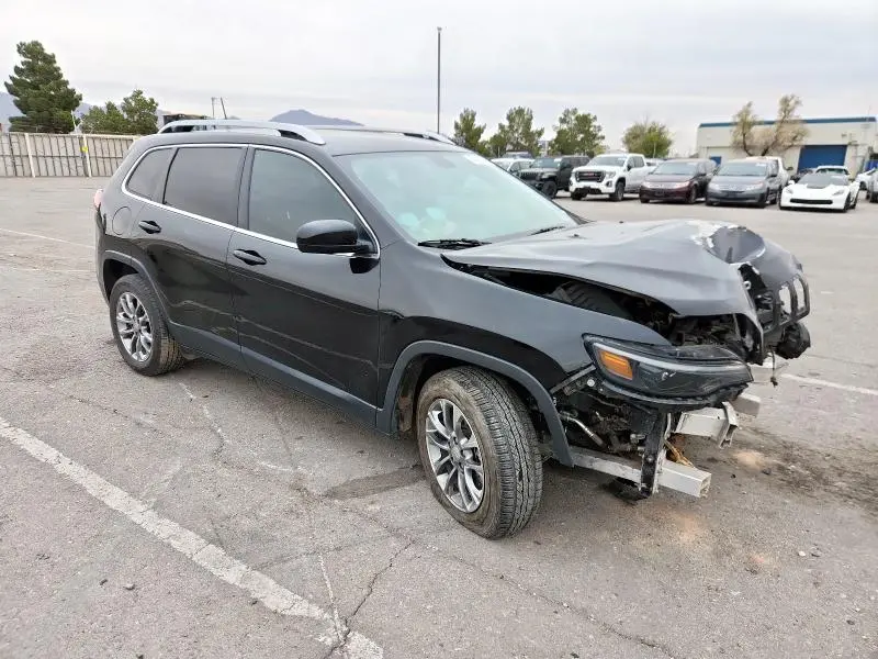 2019 JEEP CHEROKEE LATITUDE PLUS  