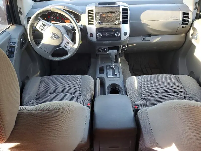 2017 NISSAN FRONTIER S  