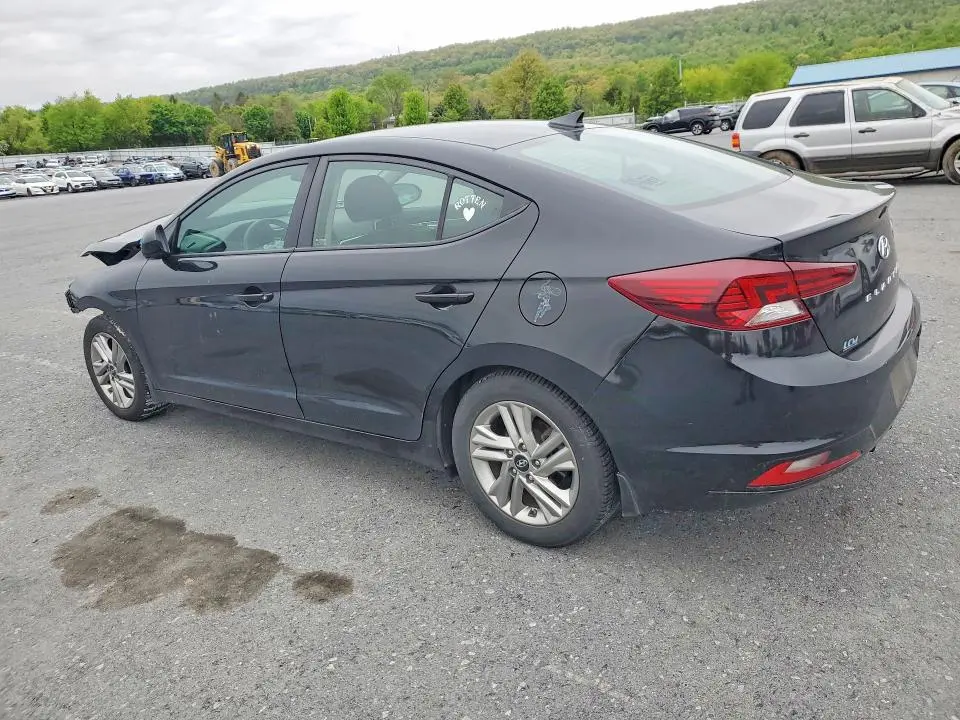2020 HYUNDAI ELANTRA SEL  