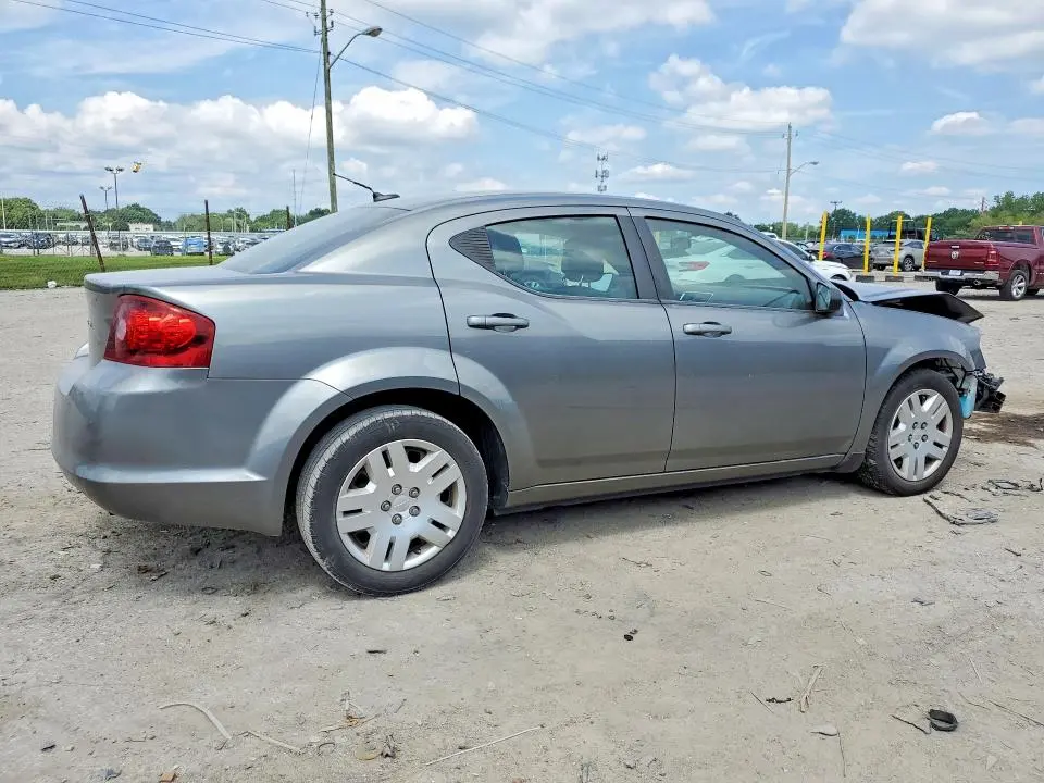 2013 DODGE AVENGER SE  