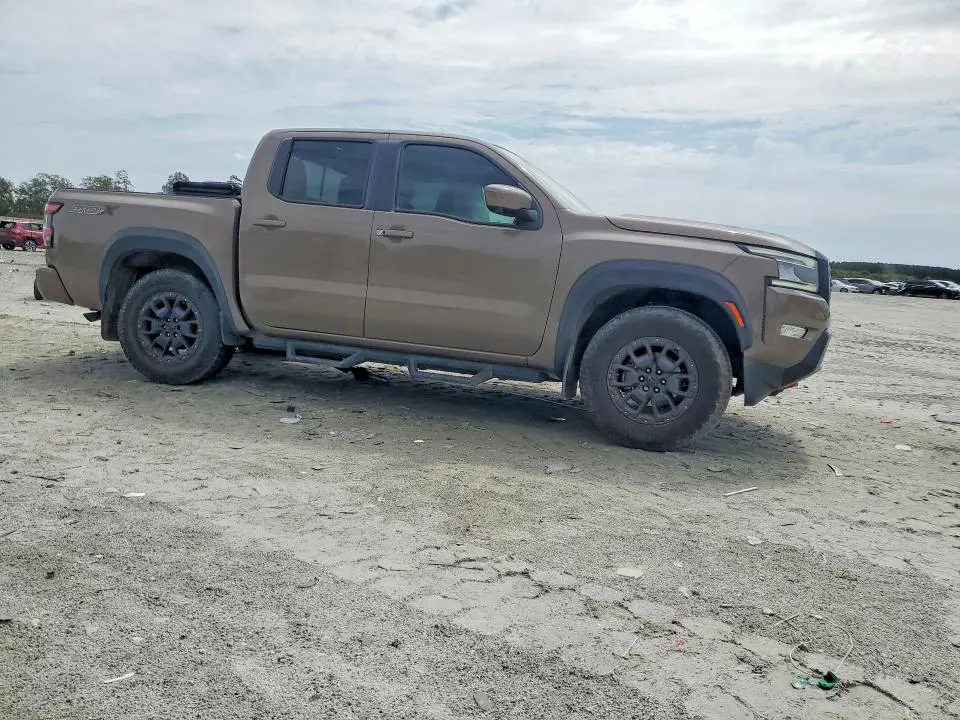 2022 NISSAN FRONTIER PRO-X  
