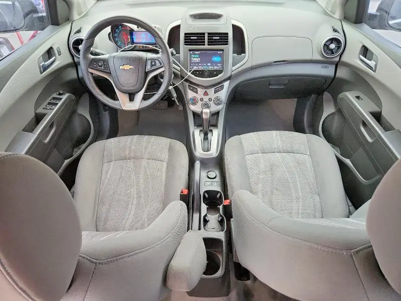 2016 CHEVROLET SONIC LT  