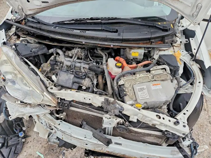 2013 TOYOTA PRIUS C THREE  