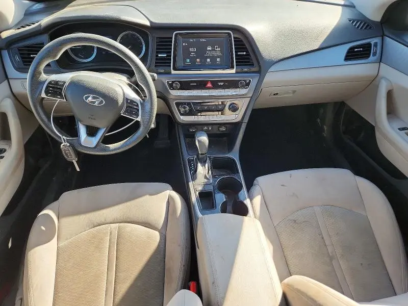2019 HYUNDAI SONATA SE  