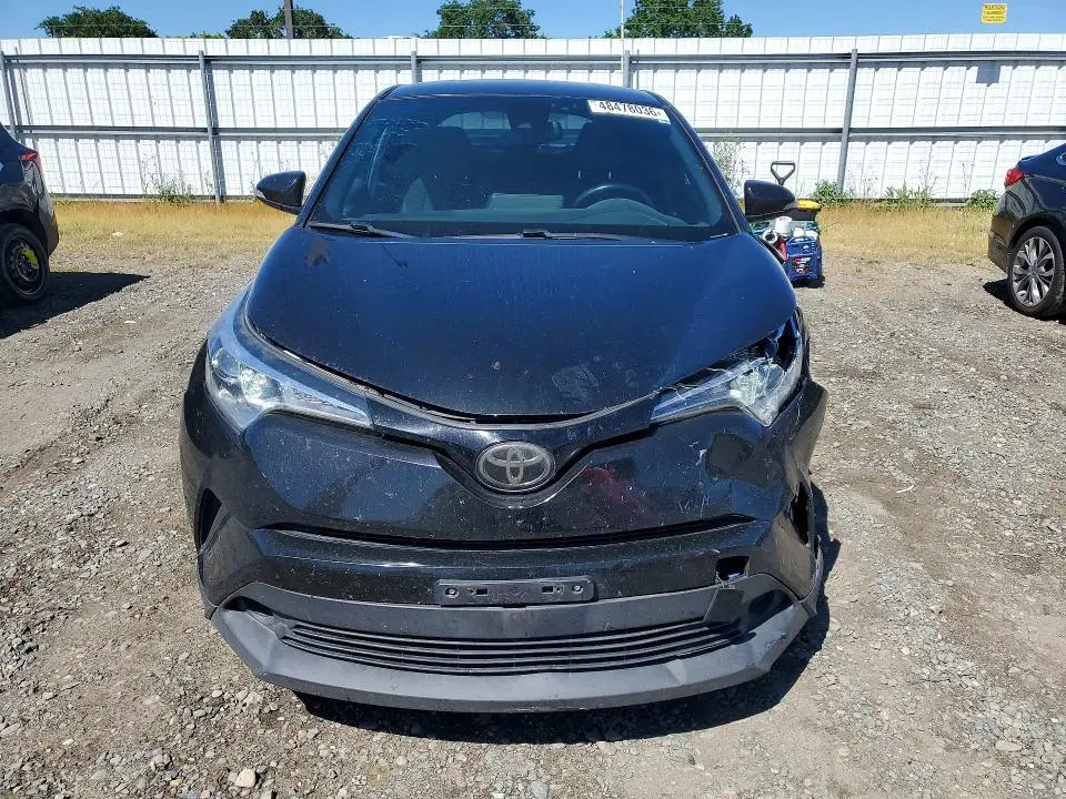 2018 TOYOTA C-HR XLE  