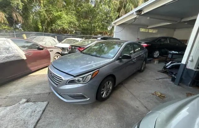 2015 HYUNDAI SONATA SE  
