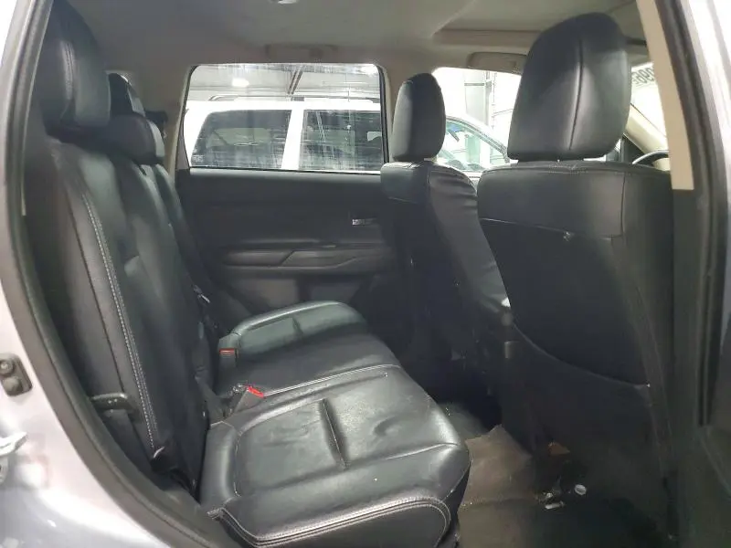 2014 MITSUBISHI OUTLANDER SE  