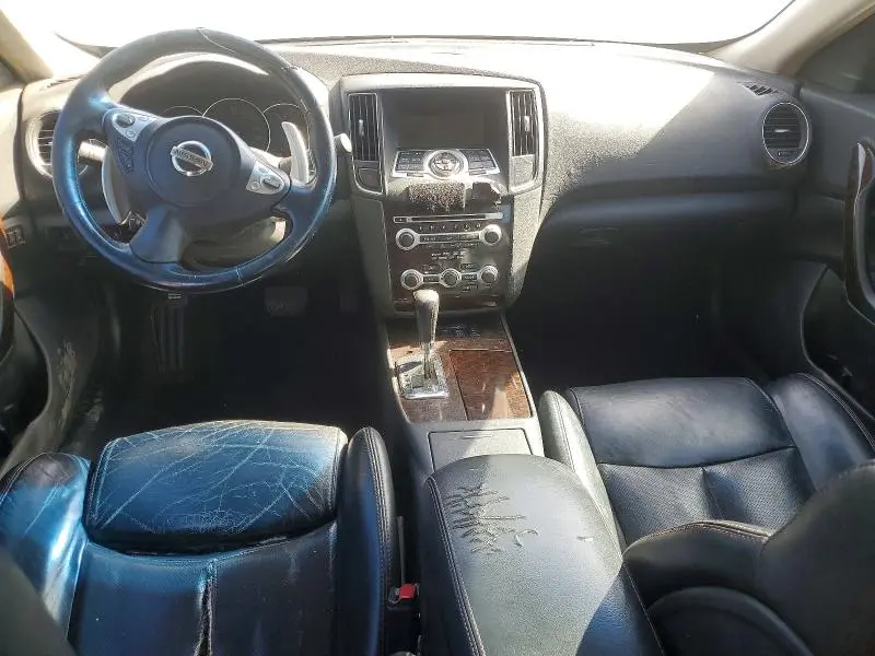 2010 NISSAN MAXIMA S  