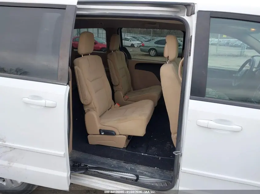 2016 DODGE GRAND CARAVAN SE