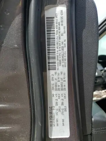 2020 DODGE DURANGO SXT  