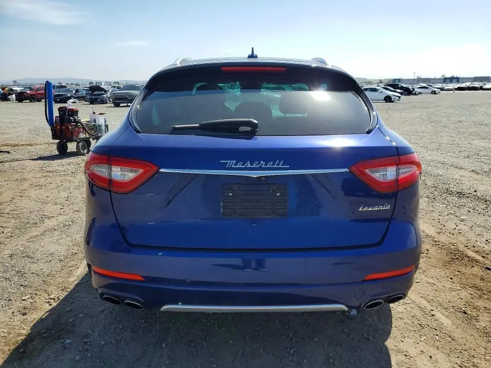 2017 MASERATI LEVANTE S LUXURY  