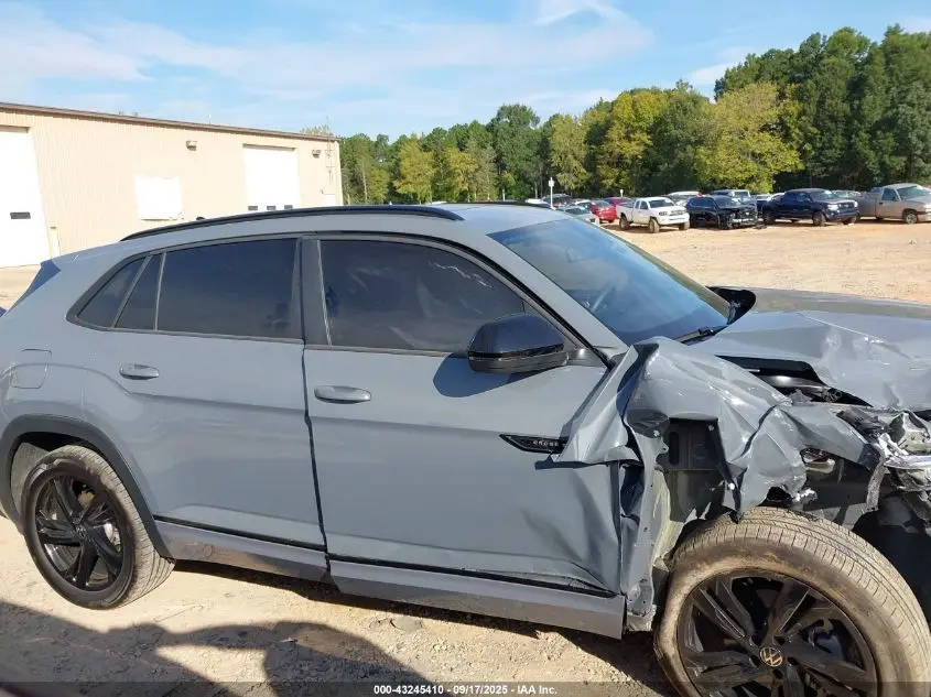 2025 VOLKSWAGEN ATLAS CROSS SPORT 2.0T SEL R-LINE BLACK