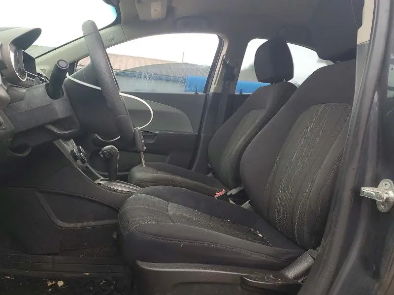 2013 CHEVROLET SONIC LT  