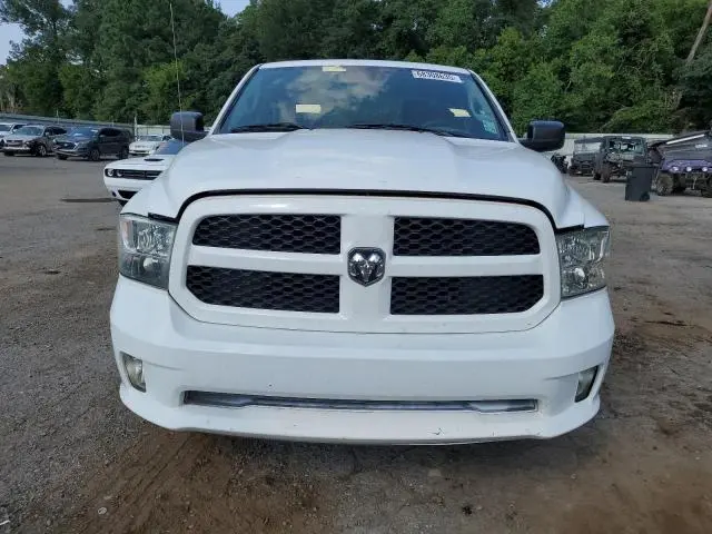 2015 RAM 1500 ST