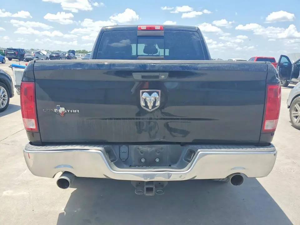 2014 RAM 1500 SLT  