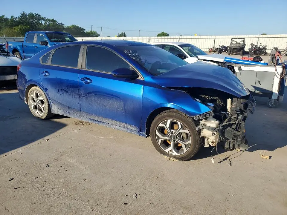 2019 KIA FORTE LXS  