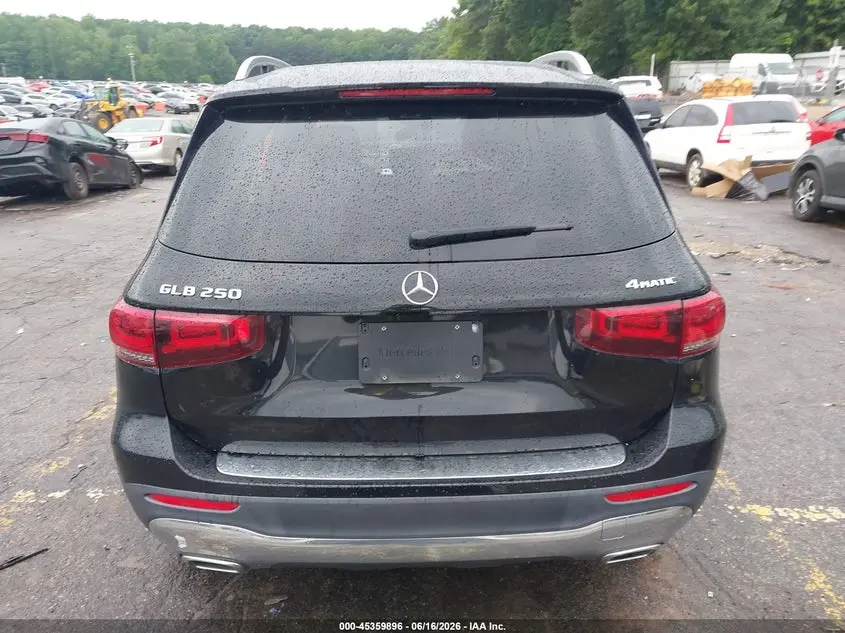 2021 MERCEDES-BENZ GLB 250 4MATIC