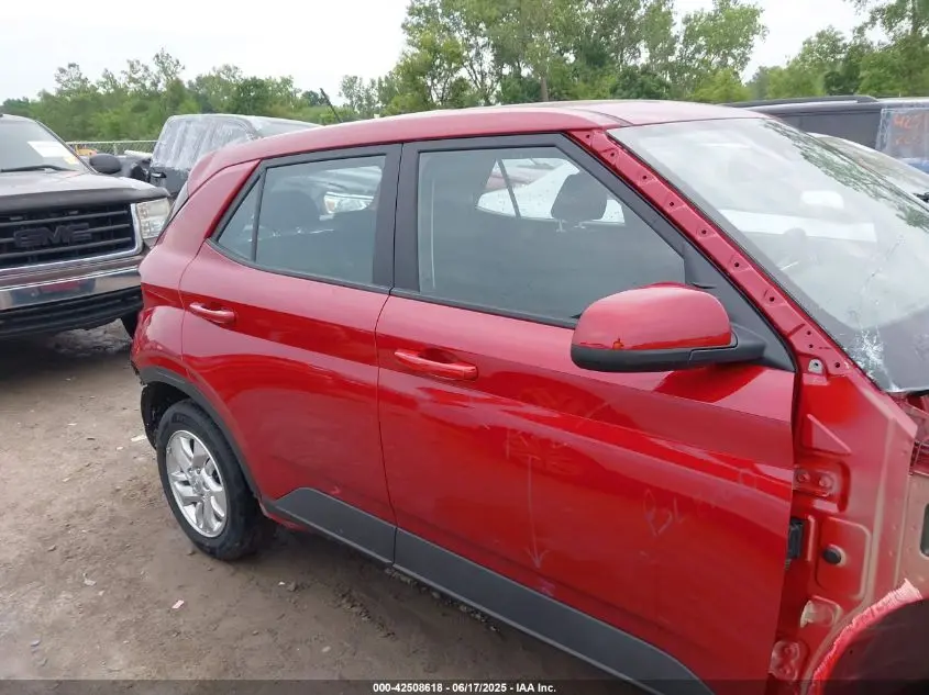 2025 HYUNDAI VENUE SE