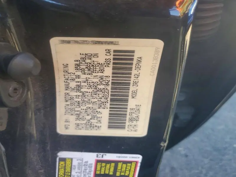 2013 TOYOTA COROLLA LE  