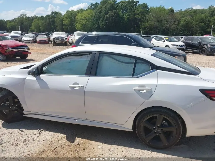 2024 NISSAN SENTRA SR XTRONIC CVT