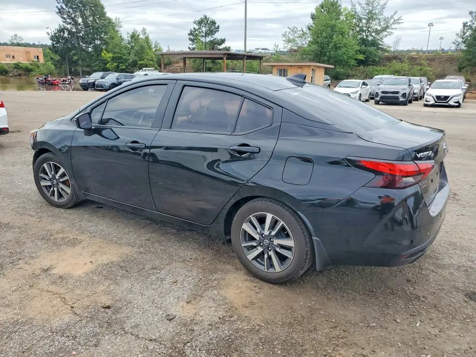 2021 NISSAN VERSA SV  