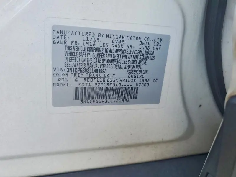 2020 NISSAN KICKS S  