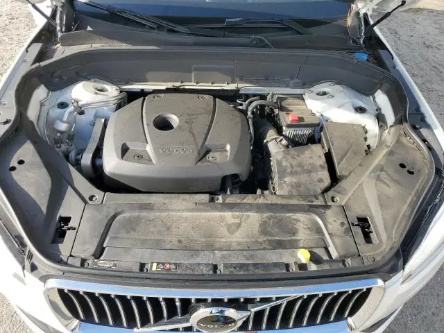 2021 VOLVO XC90 T5 MOMENTUM  