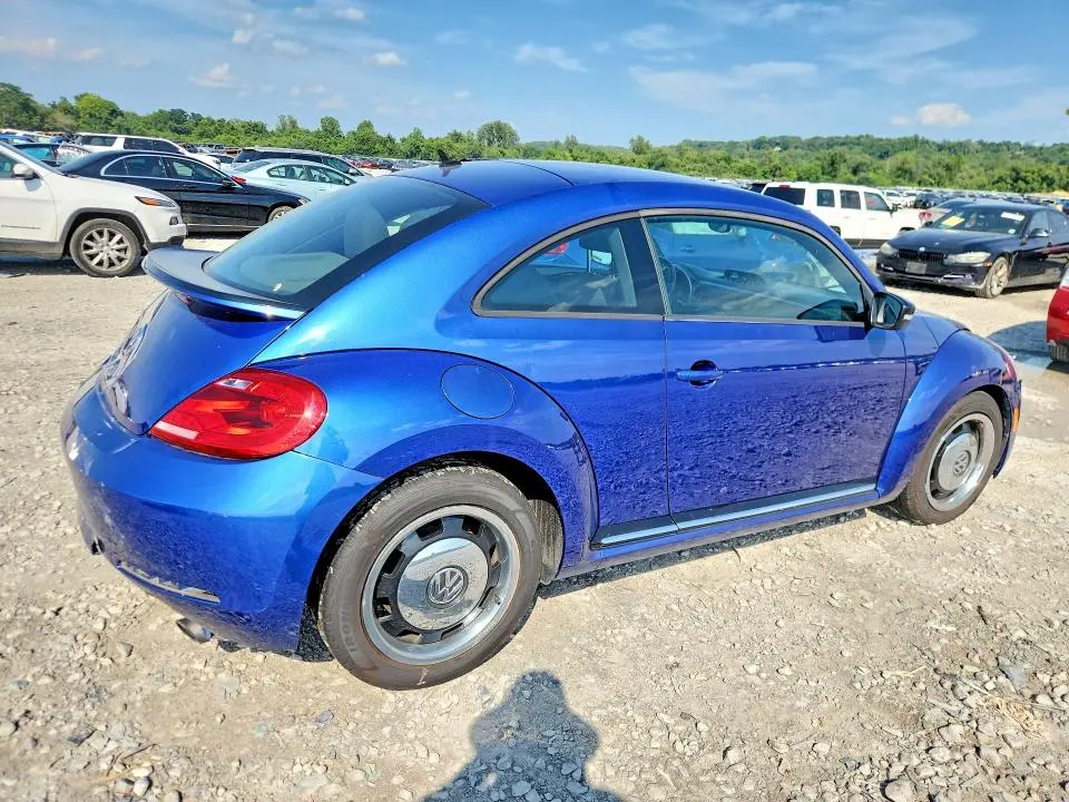 2012 VOLKSWAGEN BEETLE TURBO  