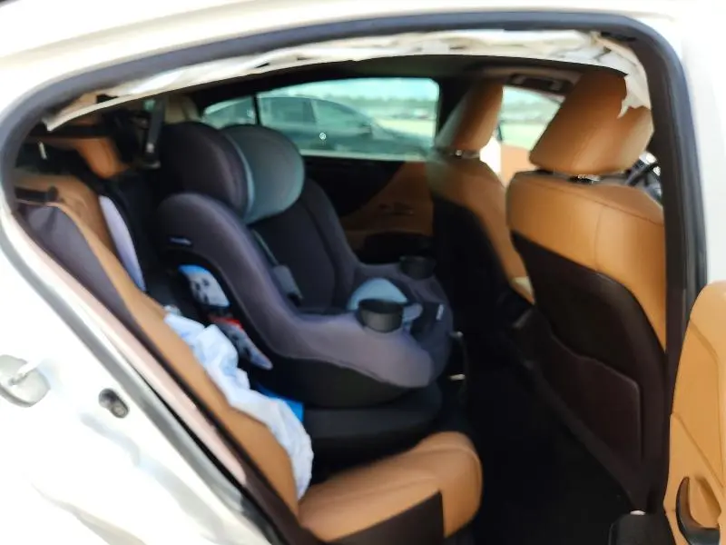 2019 LEXUS ES 350  