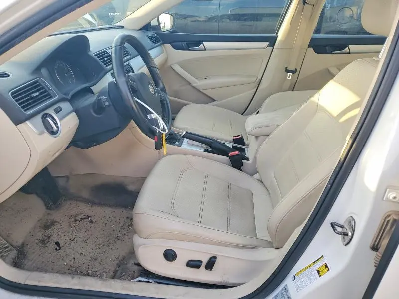 2012 VOLKSWAGEN PASSAT SE  