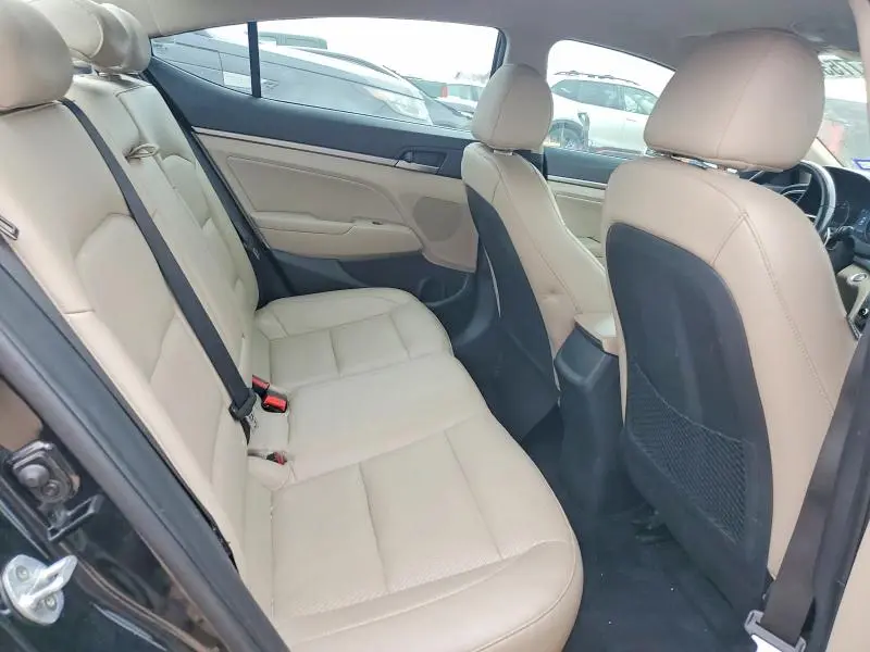 2017 HYUNDAI ELANTRA LIMITED  