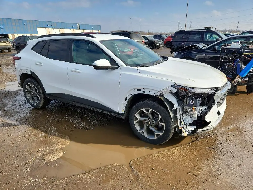 2025 CHEVROLET TRAX 1LT  